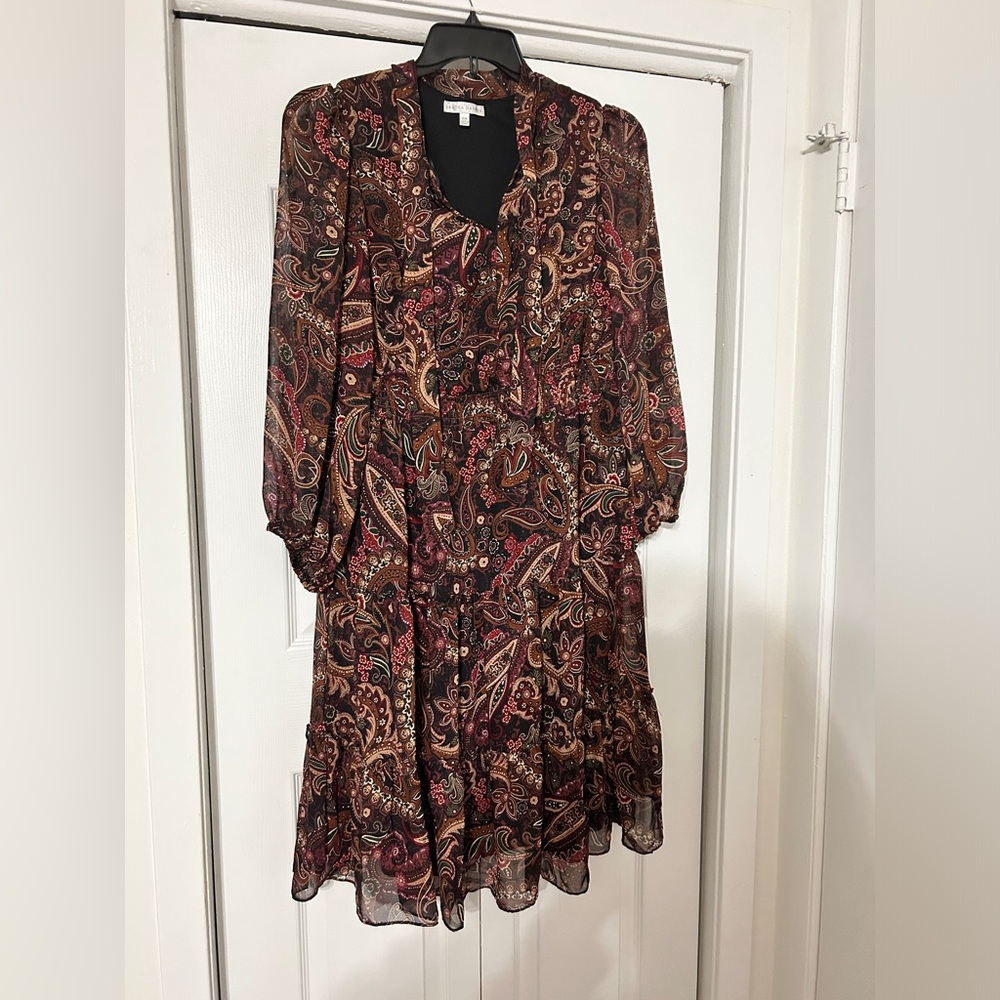 Sandra Darren brown paisley dress